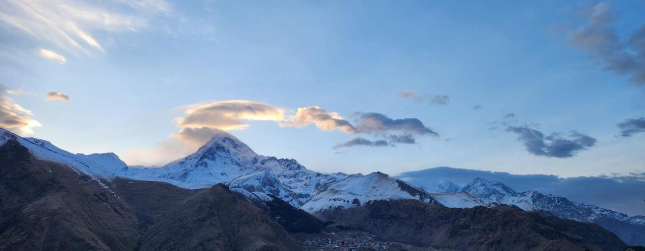 Kazbegi Targmani Cottages Ngoại thất bức ảnh