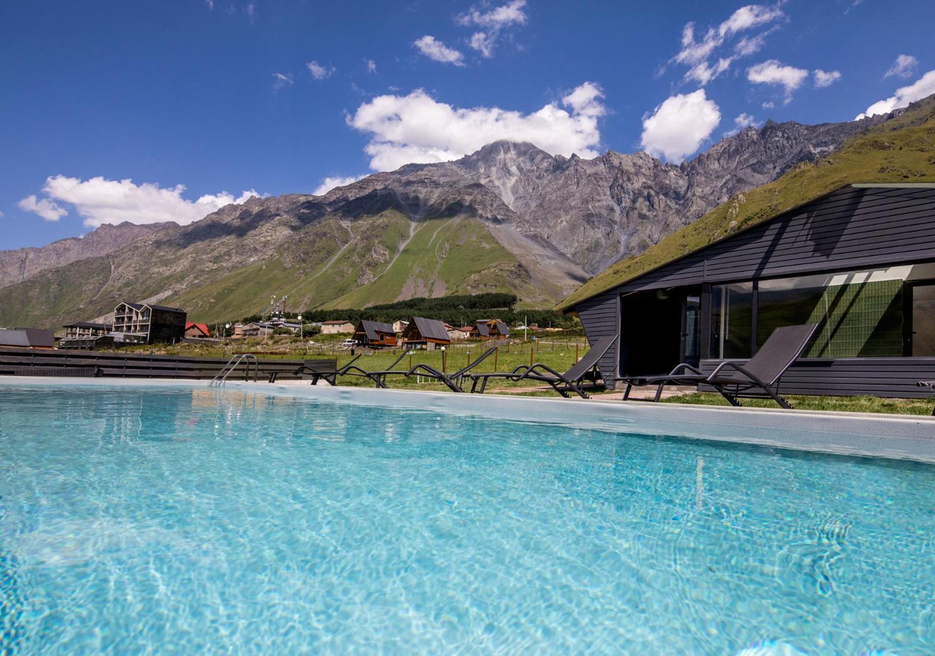 Kazbegi Targmani Cottages Ngoại thất bức ảnh